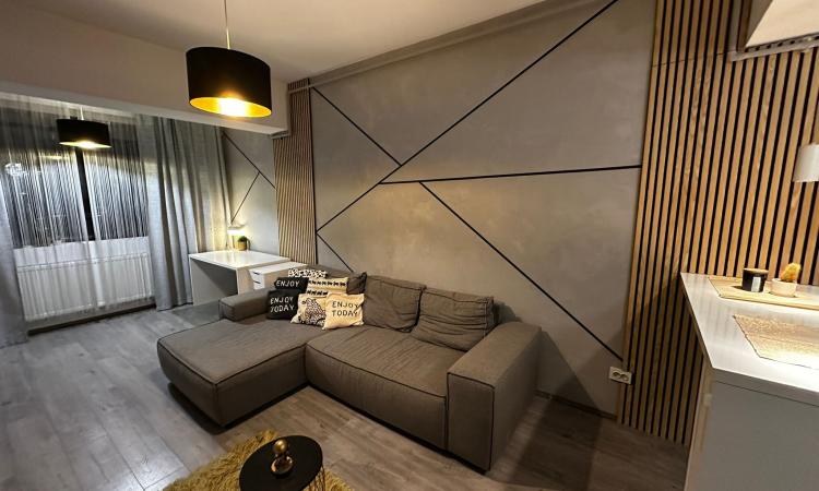 2 Camere - Alba Iulia - Bloc Nou - Unirii - Decebal