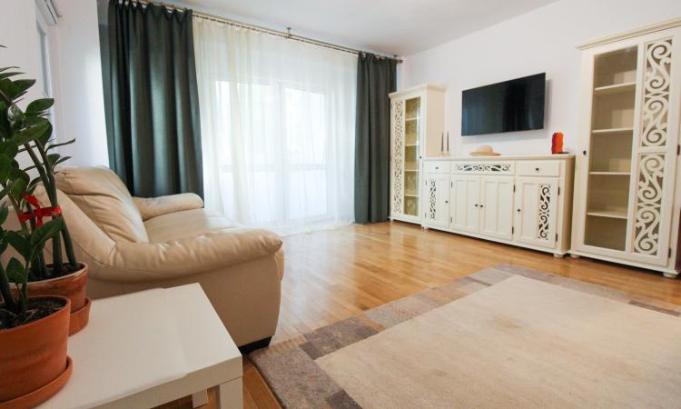 Piata Alba Iulia-Rond Alba Iulia-studio prima inchiriere-2 balcoane