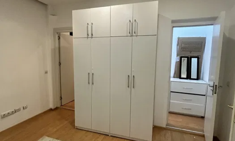 2 camere-Piata Romana-Centrala proprie