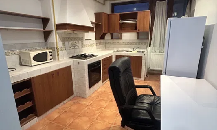 2 camere-Piata Romana-Centrala proprie