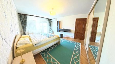 Decebal - Voronet - 3 camere mobilat/utilat