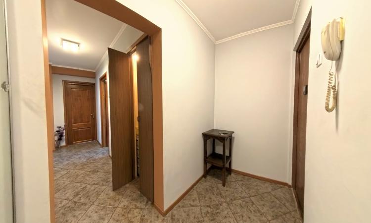 Decebal - Voronet - 3 camere mobilat/utilat