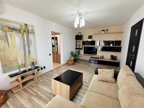 2 Camere - Alba Iulia - Decebal - Unirii - Lux