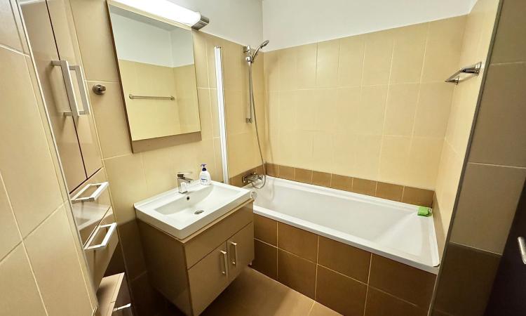 2 Camere - Alba Iulia - Decebal - Unirii - Lux