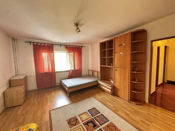 3 Camere - Nerva Traian - Timpuri Noi - 2 bai - Bloc Reabilitat