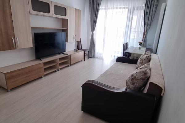 3 Camere -Sisesti -Loc de parcare inclus