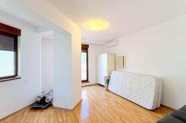 Penthouse spectaculos – Herastrau | Virgil Madgearu – 5 camere, terasa panoramica