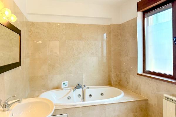 Penthouse spectaculos – Herastrau | Virgil Madgearu – 5 camere, terasa panoramica