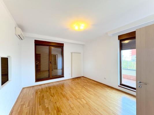 Penthouse spectaculos – Herastrau | Virgil Madgearu – 5 camere, terasa panoramica