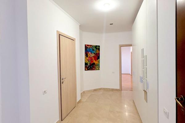 Penthouse spectaculos – Herastrau | Virgil Madgearu – 5 camere, terasa panoramica