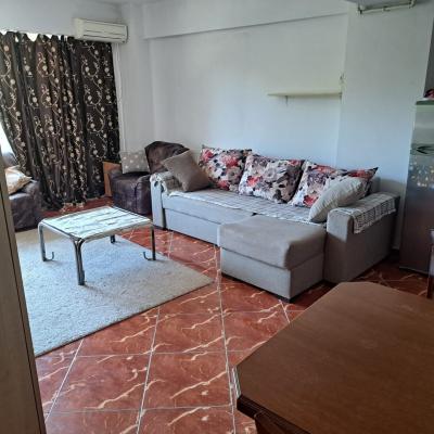 2 Camere - Sisesti  - 2 Cocosi