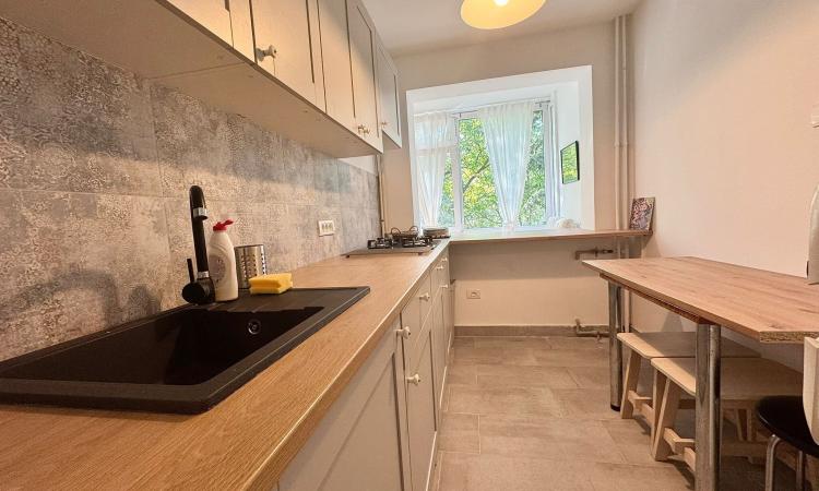 2 Camere-Bucurestii Noi- Pajura - Jiului - Renovat