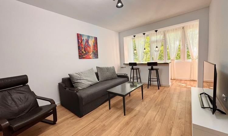 2 Camere-Bucurestii Noi- Pajura - Jiului - Renovat