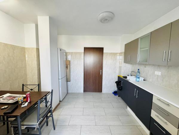 3 Camere - Decebal - Rond Alba Iulia - Muncii