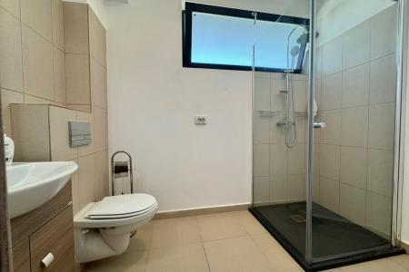 2 Camere - Sisesti - Centrala - Loc de parcare inclus