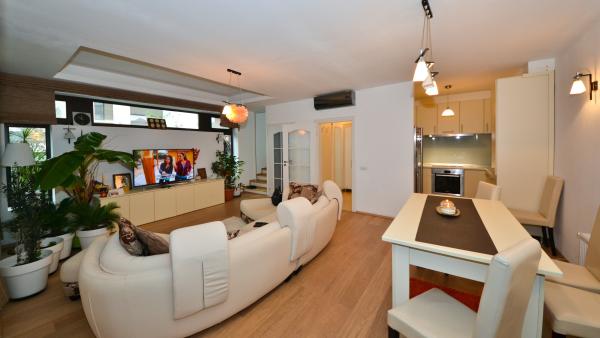 Vila duplex eleganta in Baneasa – Sisesti, 5 camere