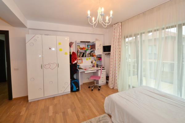 Vila duplex eleganta in Baneasa – Sisesti, 5 camere