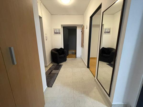 2 Camere - Nerva Traian- Octavian Goga