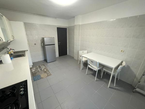 2 Camere - Nerva Traian- Octavian Goga