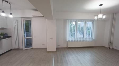 Calea Calarasilor - Piata Muncii - studio complet renovat - metrou Piata Muncii