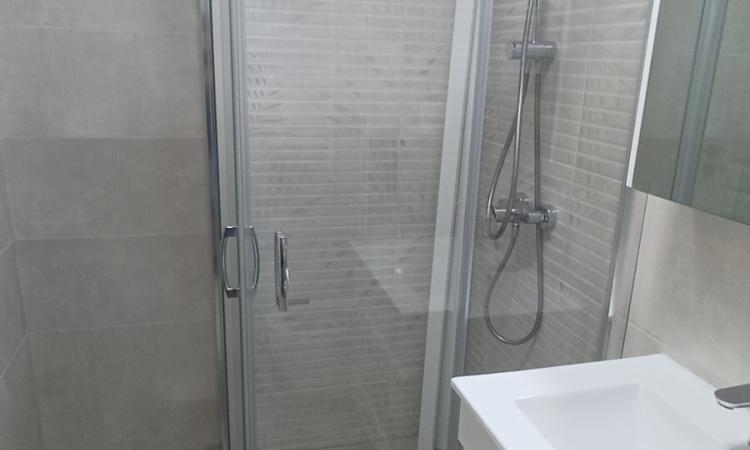 Calea Calarasilor - Piata Muncii - studio complet renovat - metrou Piata Muncii