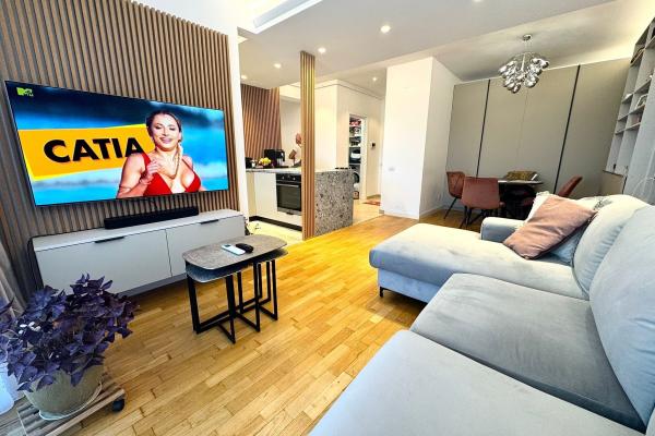 3 Camere - Sisesti - Doi Cocosi