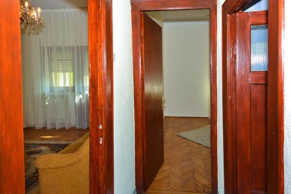 Apartament 4 camere de închiriat | Vilă elegantă – Aviatorilor / Popa Savu