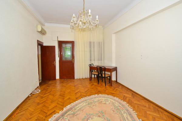 Apartament 4 camere de închiriat | Vilă elegantă – Aviatorilor / Popa Savu