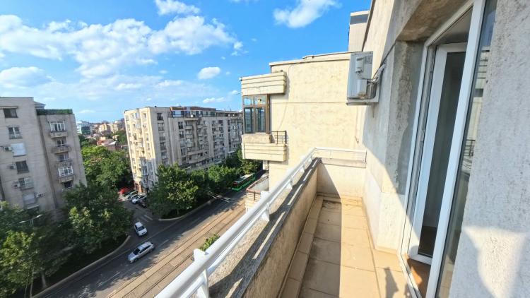 Apartament 5 Camere - Corneliu Coposu - decomandat - renovat recent