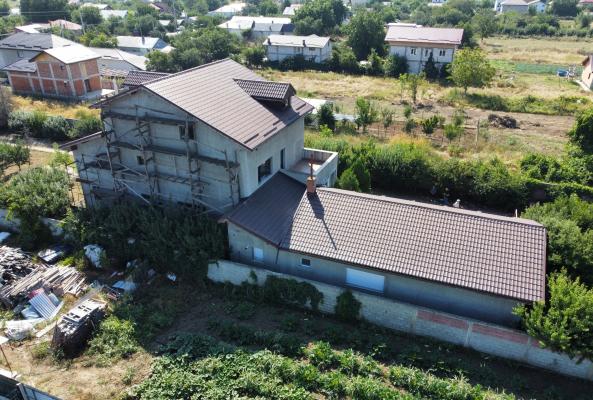 Vila Cornetu - 3900 mp teren - partial construita - 8 camere