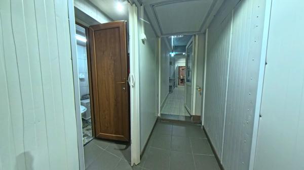 Spatiu Comercial de inchiriat - Mobilat si utilat complet