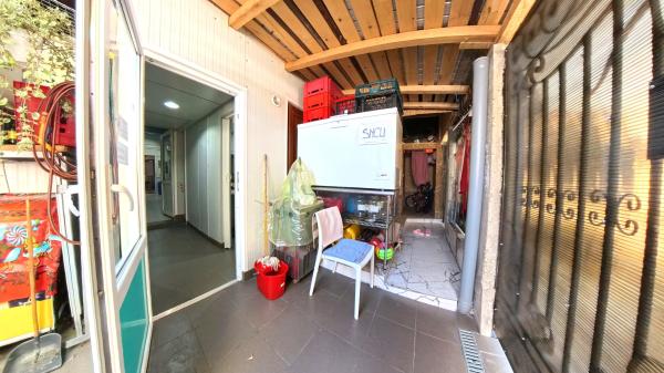 Spatiu Comercial de inchiriat - Mobilat si utilat complet