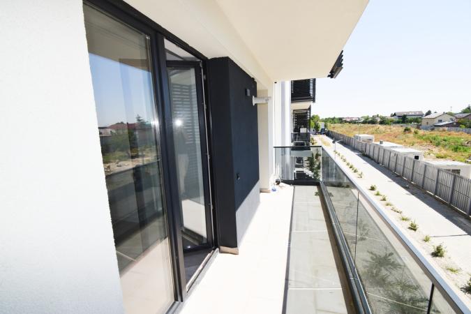 Straulesti 2 camere prima inchiriere loc parcare suprateran