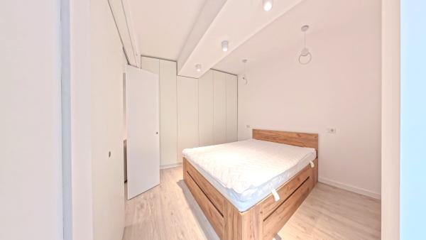 Studio dublu 2025, mobilat lux, loc de dormit separat Bucurestii Noi parcare inclusa