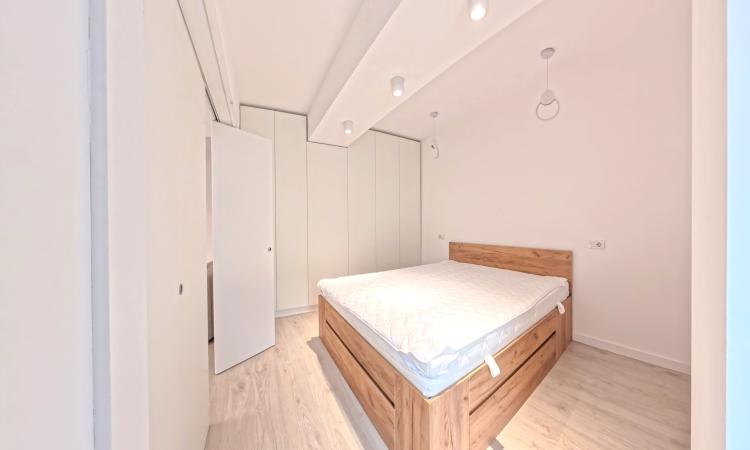 Studio dublu 2025, mobilat lux, loc de dormit separat Bucurestii Noi parcare inclusa