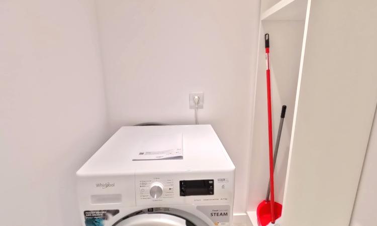 Studio dublu 2025, mobilat lux, loc de dormit separat Bucurestii Noi parcare inclusa