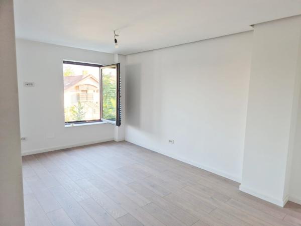 Apartament 2 camere + birou, 63 mp utili, Straulesti, semi-mobilat