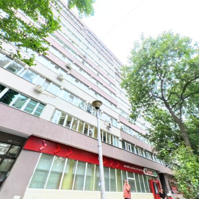 Drumul Taberei nr 92 - Metrou Constantin Brancusi - 3 camere decomandat