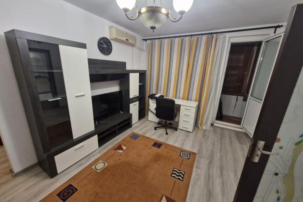 2 Camere -Piata Domenii -Ion Mihalache