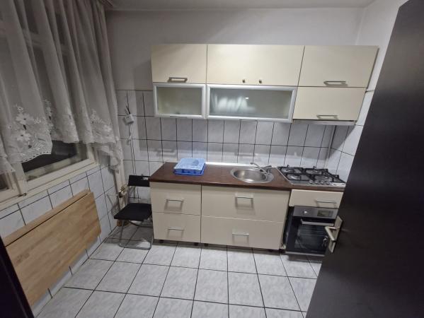 2 Camere -Piata Domenii -Ion Mihalache
