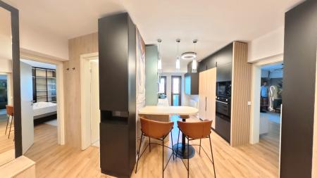 Panoramă superbă – 2 camere complet renovat, Rond Alba Iulia