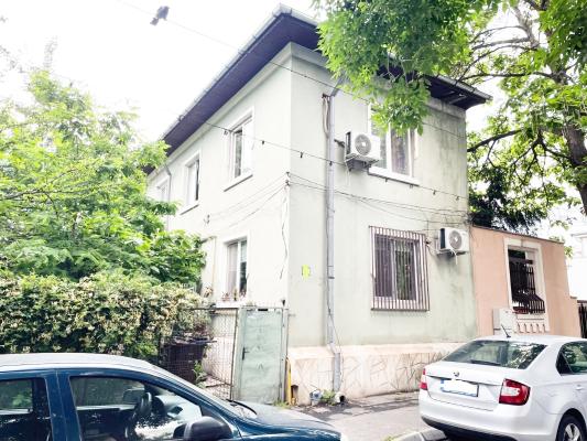 VILĂ 200m2– Turda, Domenii Sector 1 Parc Regina Maria