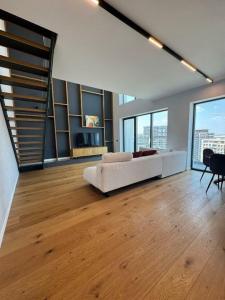Duplex - Cloud9 - Pipera - Aurel Vlaicu