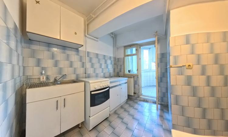 Bld Unirii Stradal - Piata Alba Iulia - 2 cam - 70mp - CENTRALA PROPRIE