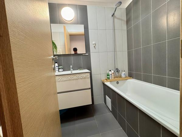 3 Camere -Barcelona Straulesti -Petrom City - Centrala