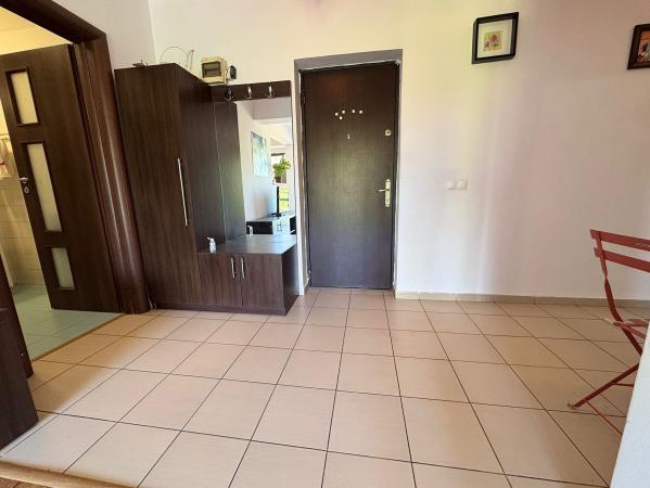 2 Camere -Sisesti .Centrala -Loc de Parcare
