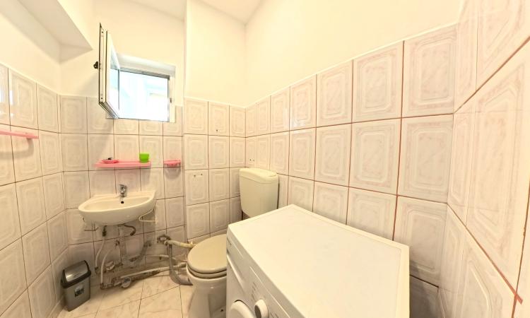 Unirii - Rond Piata Alba Iulia - 4 camere partial mobilat/utilat