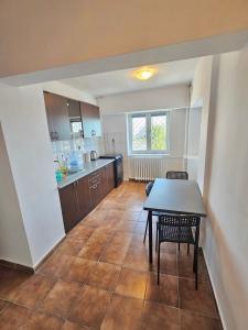 3 Camere - Decebal - Muncii - Metrou