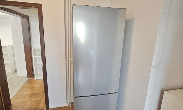 3 Camere - Decebal - Muncii - Metrou