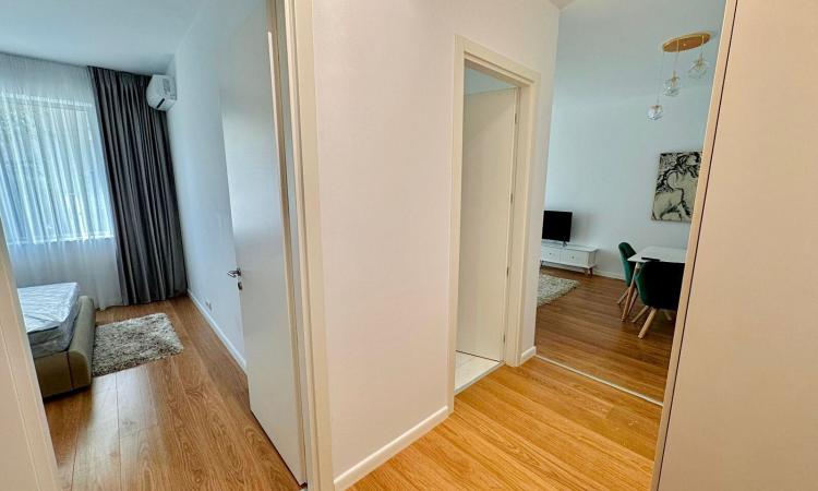 2 Camere - Luxuria - 1 Mai - Expozitiei